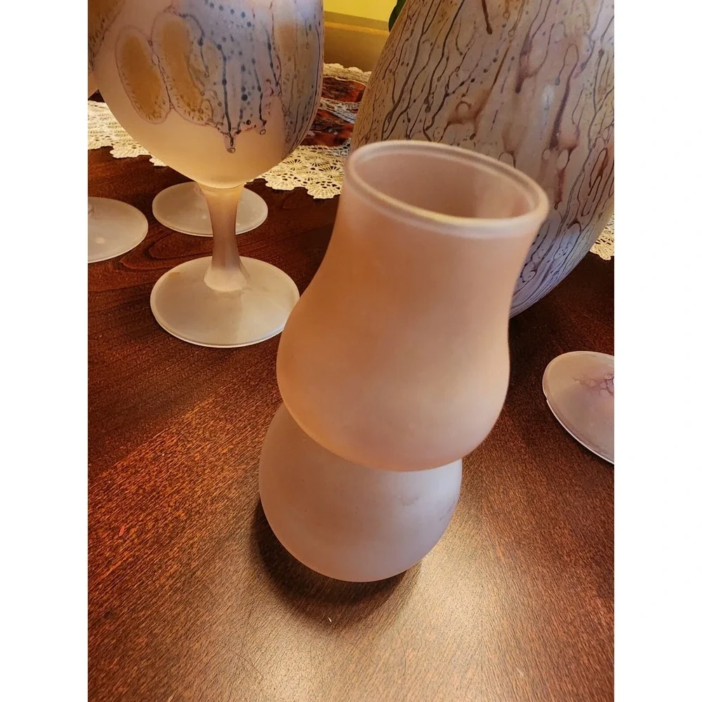 Beautiful Hebron Wine Decanter Set With Stopper